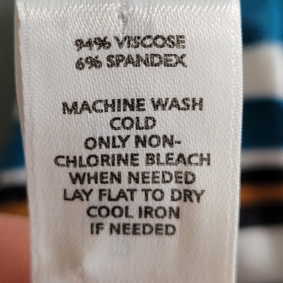 Loft Skirt Size 6P Celtic Design - Picture 7 of 8